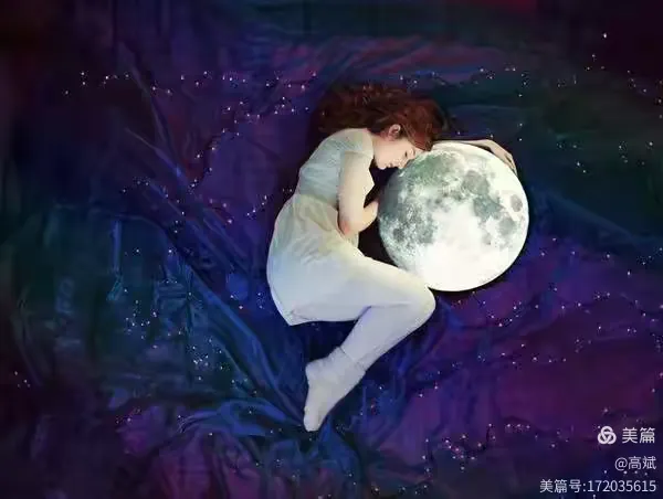 梦境交织，解析梦见与暗恋者共携幼子出游的深层含义